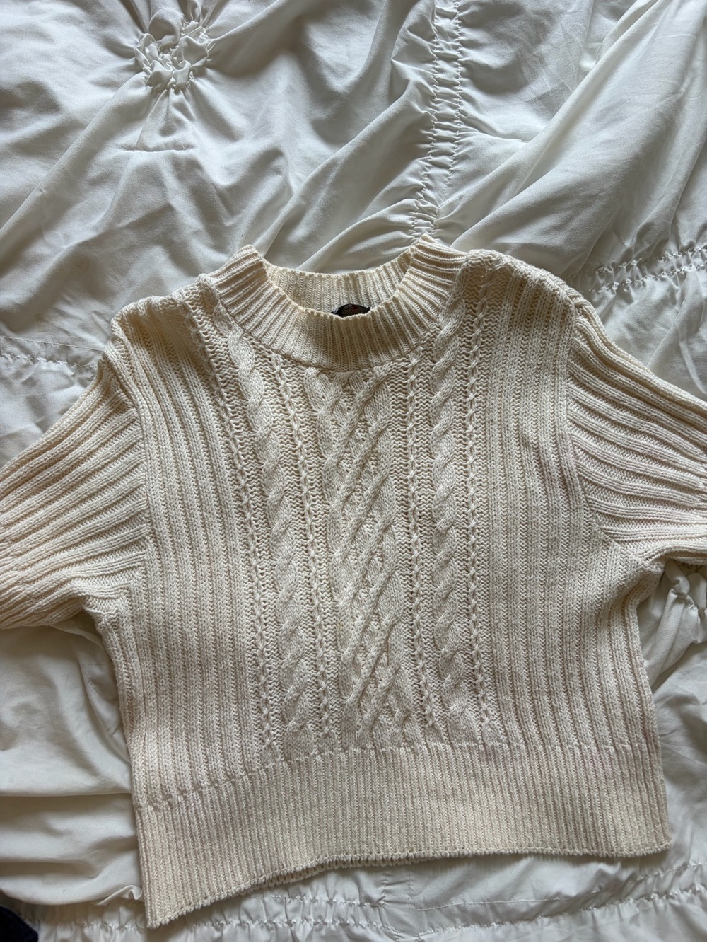 Women's Cream Cable Crewneck Sweater - Classic Knit
